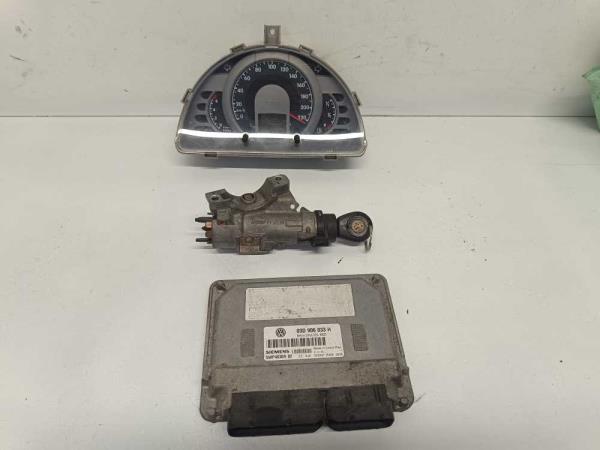 BOITIER COMPLET VW FOX 1.2 ESSENCE - Vue 1